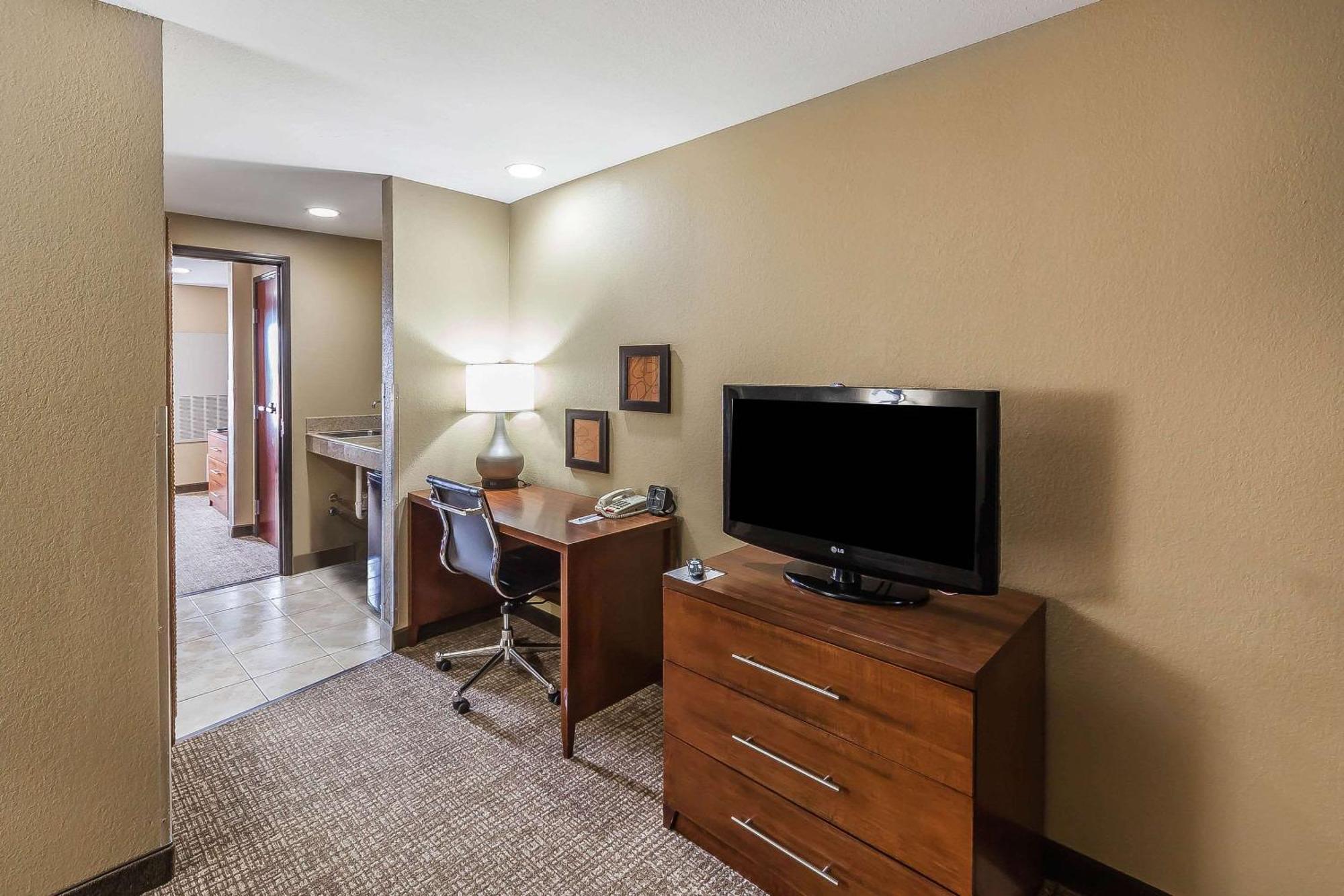 Comfort Suites Yukon - Sw Oklahoma City Экстерьер фото