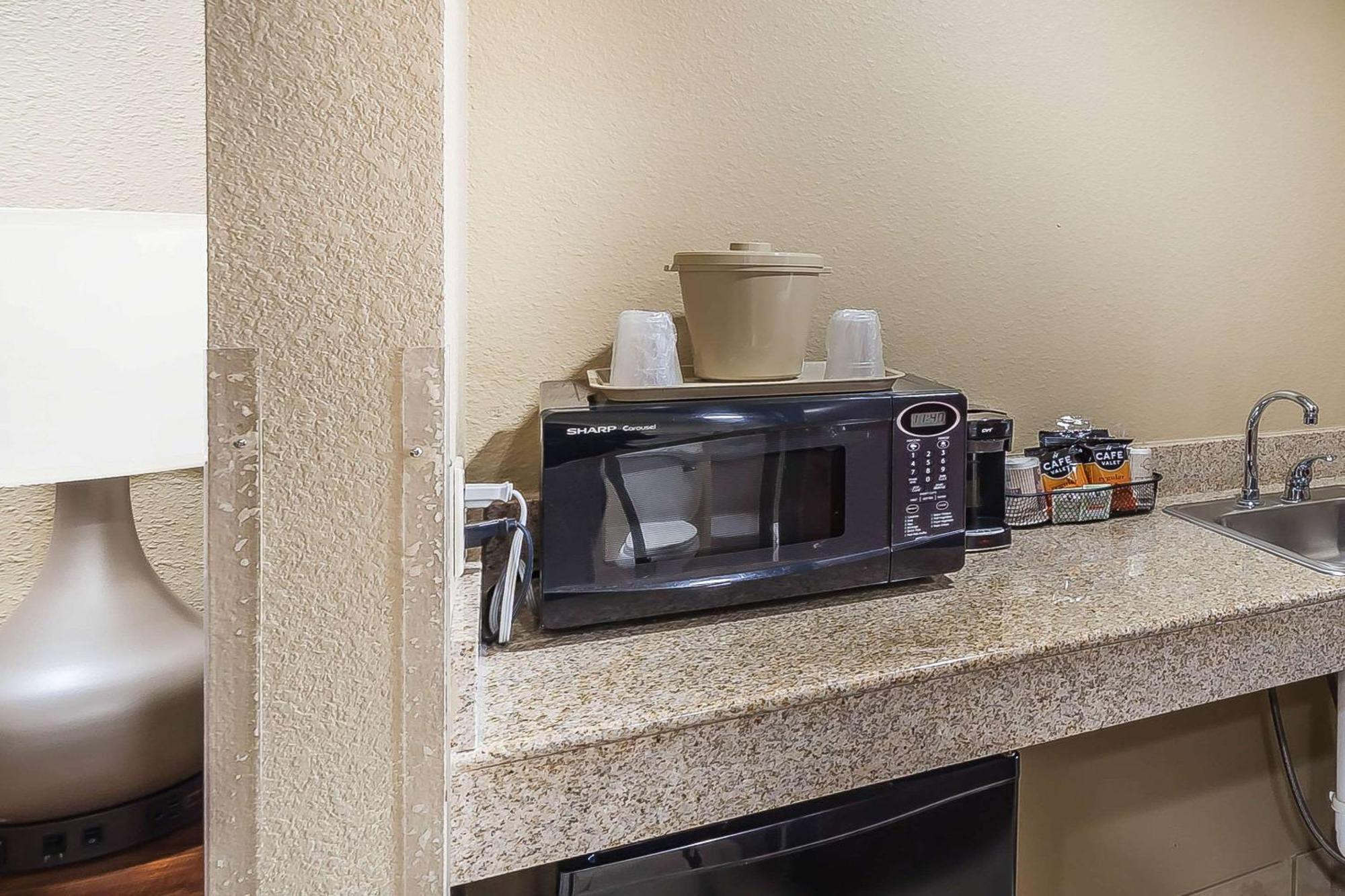 Comfort Suites Yukon - Sw Oklahoma City Экстерьер фото