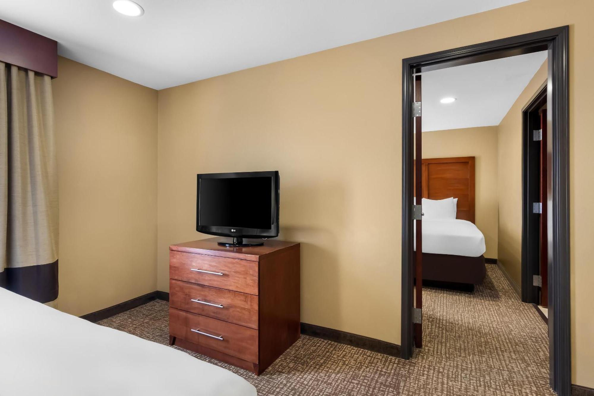 Comfort Suites Yukon - Sw Oklahoma City Экстерьер фото